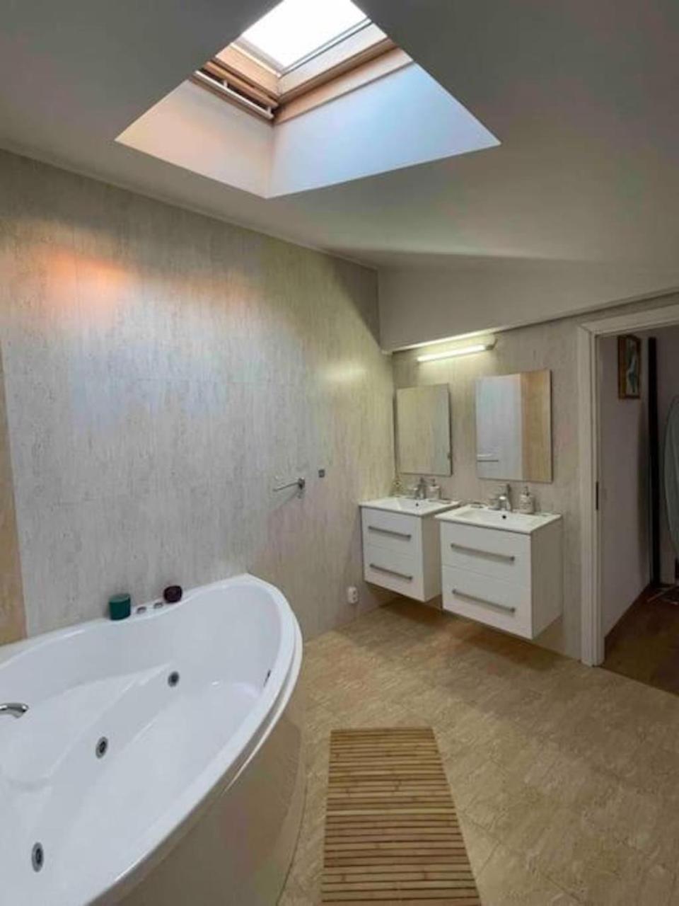 טימישוארה Grazia Apartment מראה חיצוני תמונה